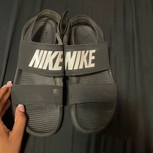 Nike TANJUN SANDAL